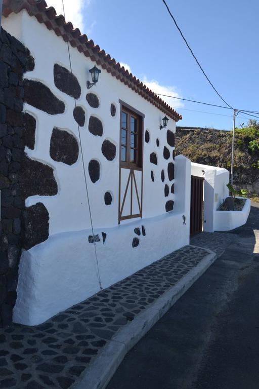 La Fortaleza Erjos-El Tanque Exterior foto